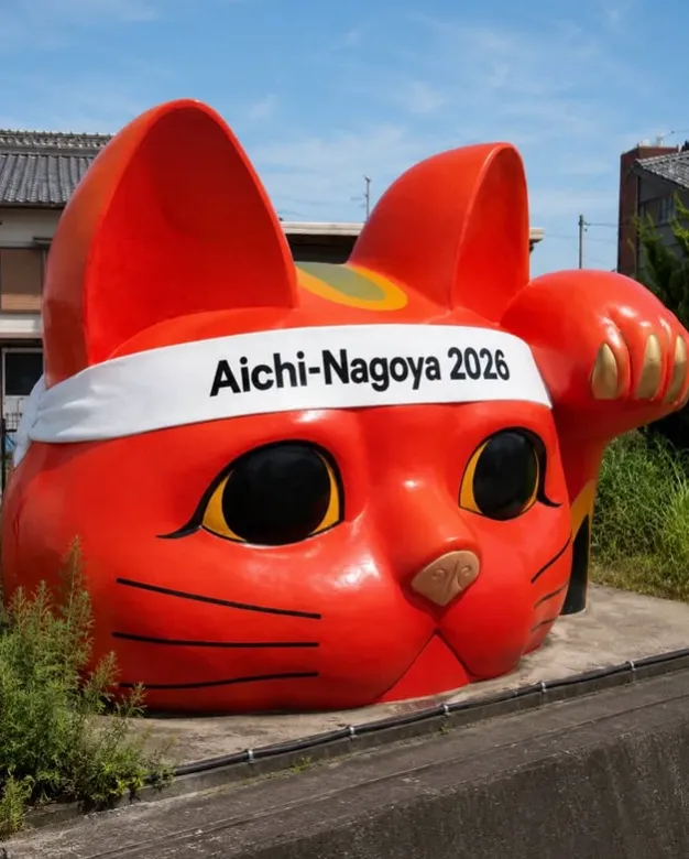 BRIGHT RED にゃん